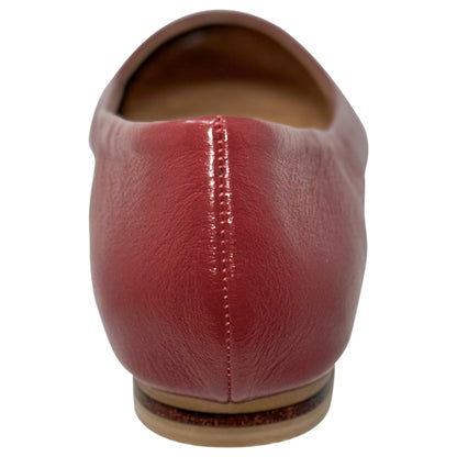 SOBEYO Women's Pointed Toe Flat Genuine Leather Memory Foam Cushion